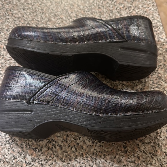 DANSKO SHOES - Picture 4 of 7
